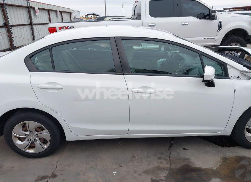 Photo 14 of 2014 Honda Civic LX (VIN 2HGFB2F58EH546360)