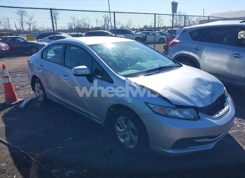 2014 Honda Civic LX (VIN 2HGFB2F58EH551252) main photo
