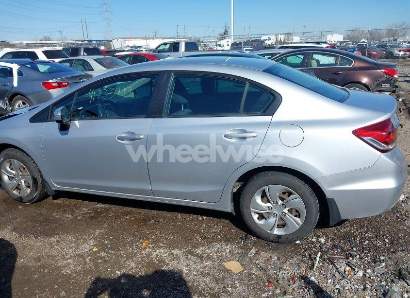 Photo 14 of 2014 Honda Civic LX (VIN 2HGFB2F58EH551252)