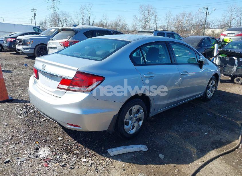 Photo 4 of 2014 Honda Civic LX (VIN 2HGFB2F58EH551252)