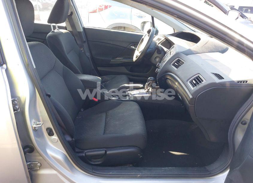 Photo 5 of 2014 Honda Civic LX (VIN 2HGFB2F58EH551252)