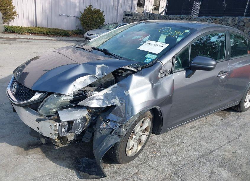 Photo 6 of 2015 Honda Civic LX (VIN 2HGFB2F58FH504773)