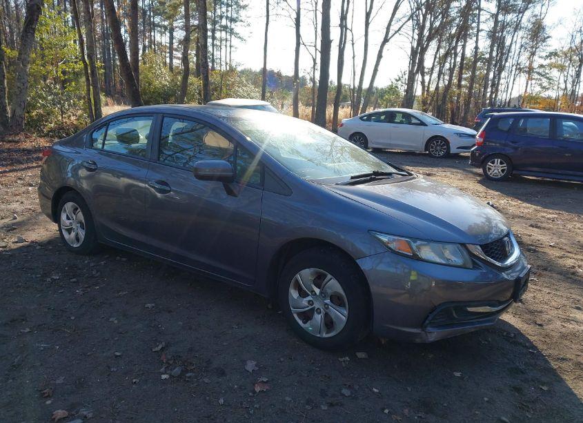 2015 Honda Civic LX (VIN 2HGFB2F58FH538664) main photo