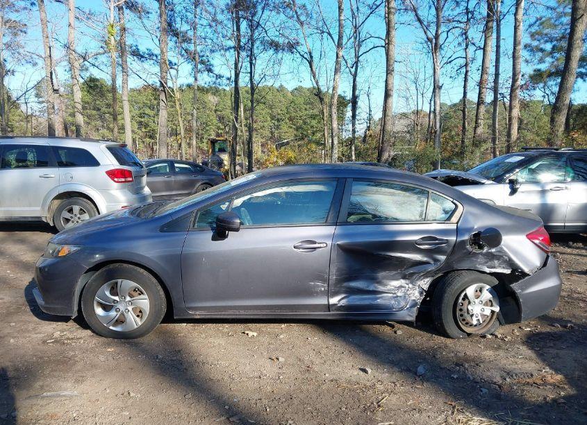 Photo 14 of 2015 Honda Civic LX (VIN 2HGFB2F58FH538664)