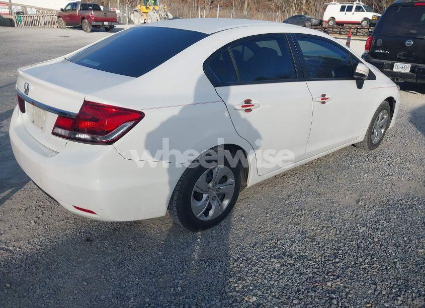 Photo 4 of 2015 Honda Civic LX (VIN 2HGFB2F58FH544691)