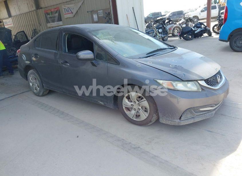 2015 Honda Civic LX (VIN 2HGFB2F58FH559448) main photo