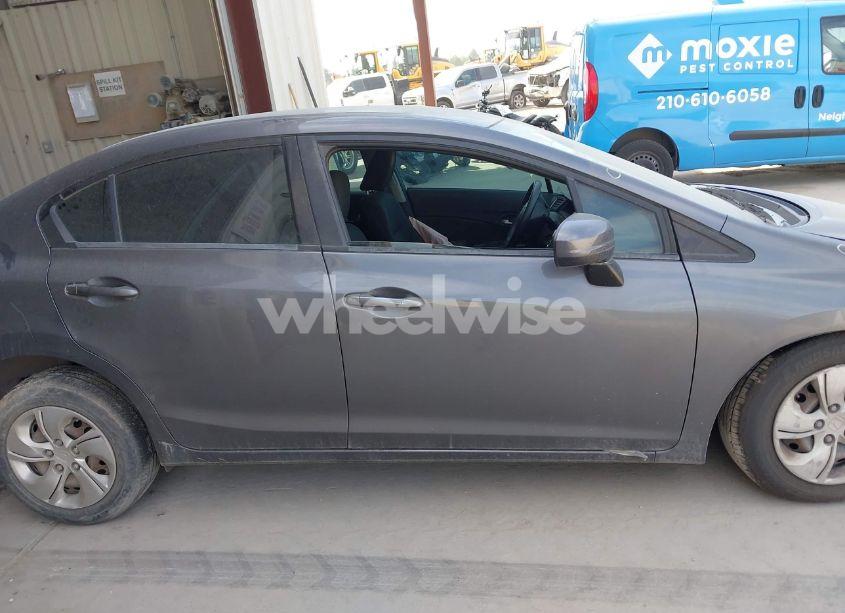 Photo 12 of 2015 Honda Civic LX (VIN 2HGFB2F58FH559448)