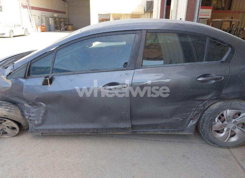 Photo 13 of 2015 Honda Civic LX (VIN 2HGFB2F58FH559448)