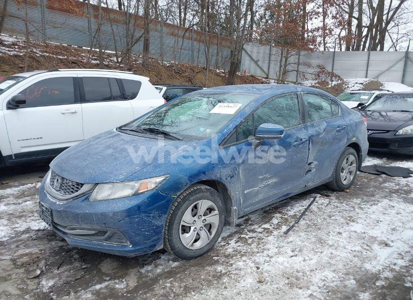 Photo 2 of 2015 Honda Civic LX (VIN 2HGFB2F58FH560633)