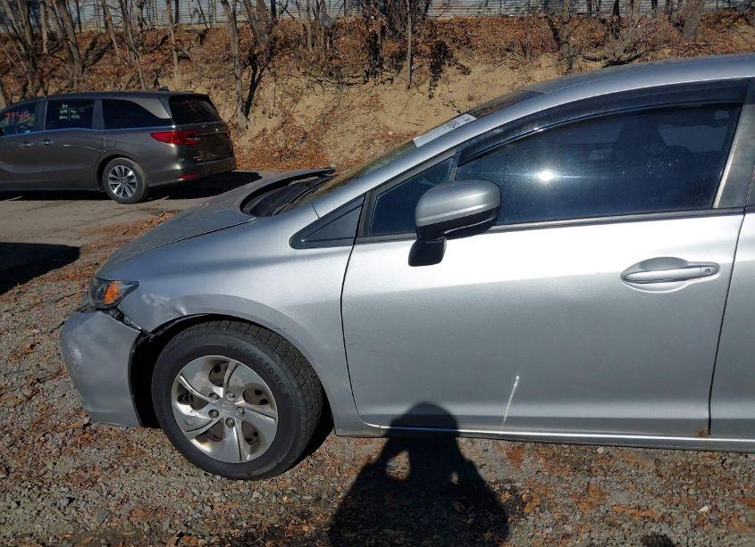 Photo 12 of 2015 Honda Civic LX (VIN 2HGFB2F58FH562611)