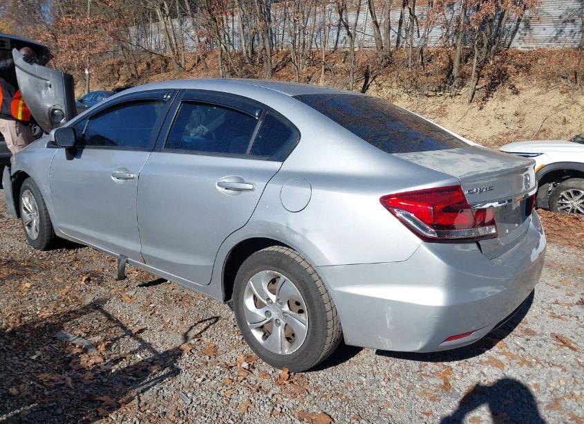 Photo 3 of 2015 Honda Civic LX (VIN 2HGFB2F58FH562611)