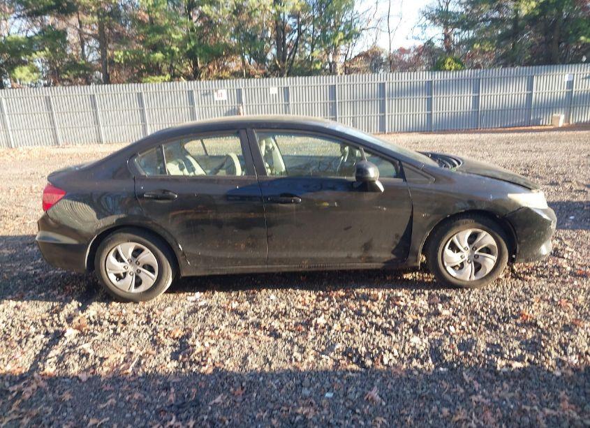 Photo 13 of 2012 Honda Civic LX (VIN 2HGFB2F59CH303170)