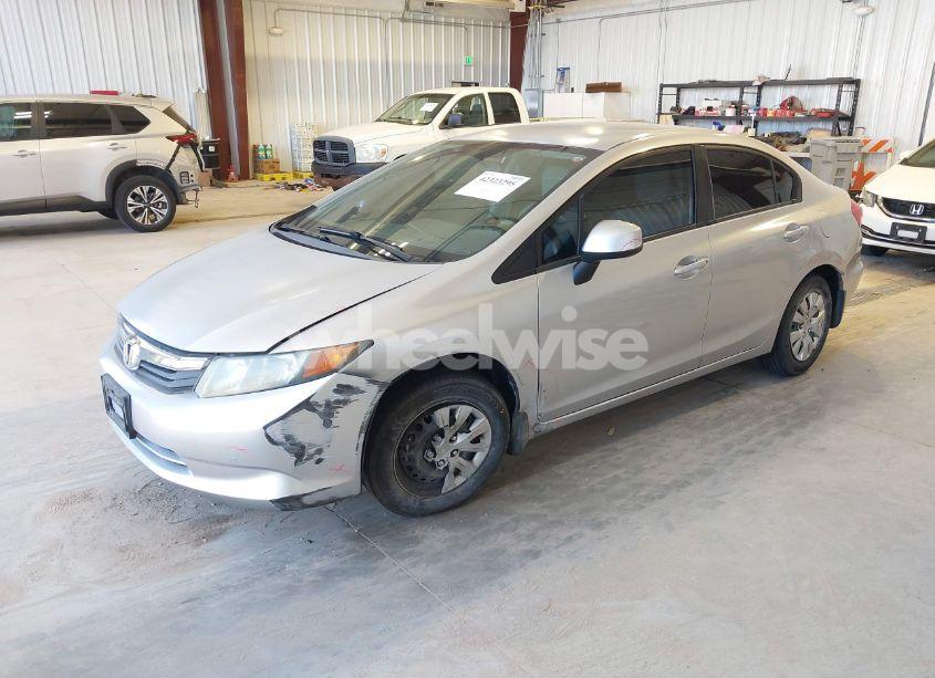 Photo 2 of 2012 Honda Civic LX (VIN 2HGFB2F59CH305890)