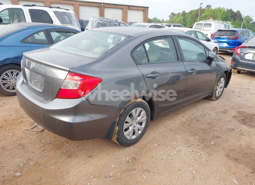 Photo 4 of 2012 Honda Civic LX (VIN 2HGFB2F59CH316498)