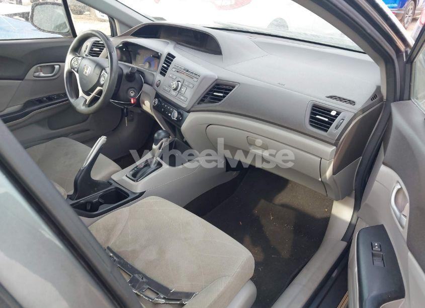 Photo 5 of 2012 Honda Civic LX (VIN 2HGFB2F59CH316498)