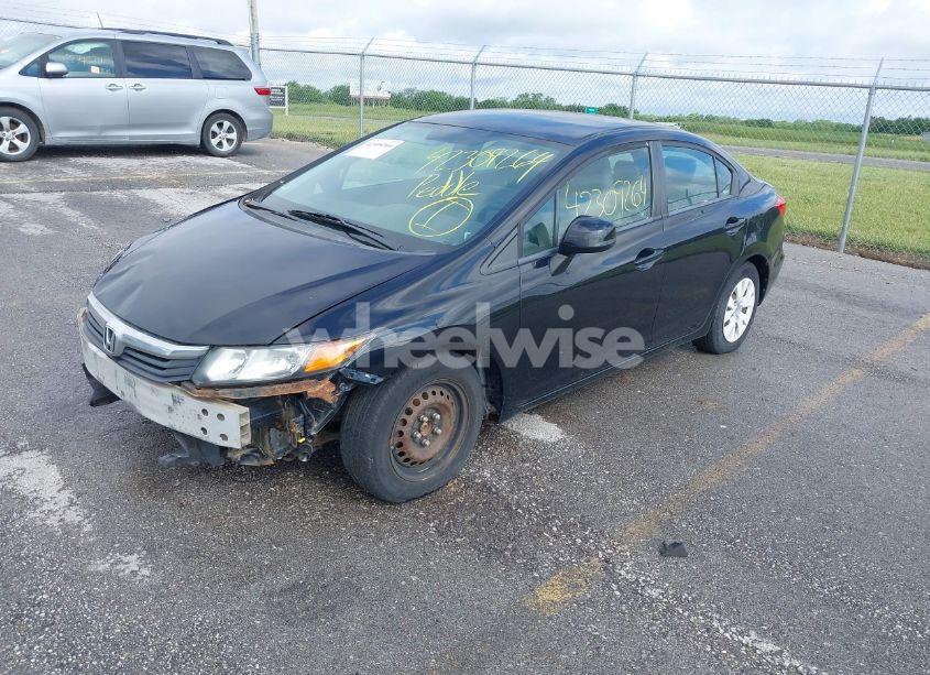 Photo 2 of 2012 Honda Civic LX (VIN 2HGFB2F59CH325508)