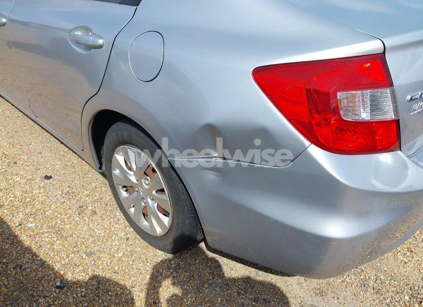 Photo 18 of 2012 Honda Civic LX (VIN 2HGFB2F59CH334631)