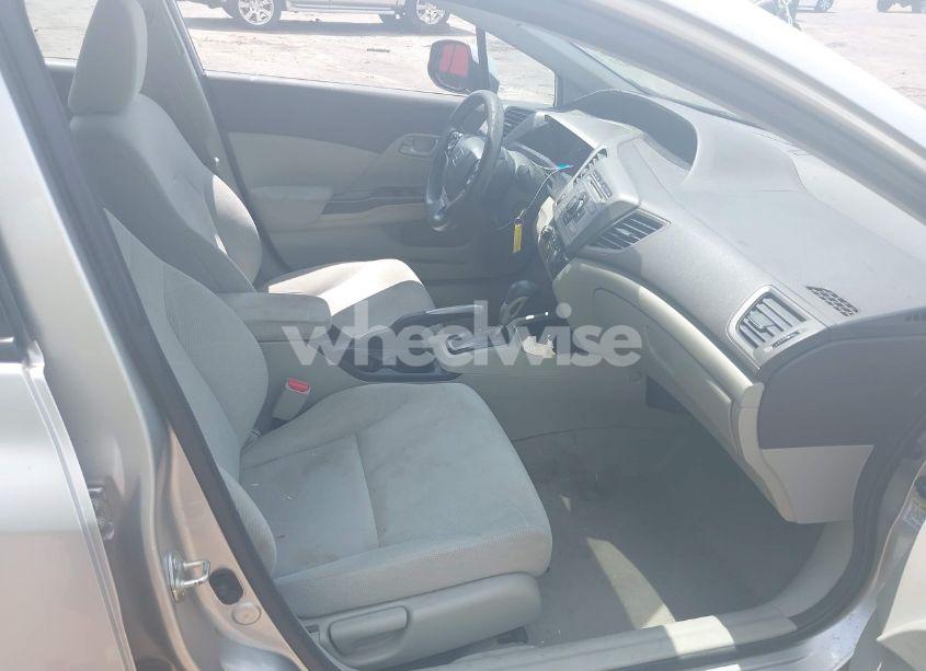 Photo 5 of 2012 Honda Civic LX (VIN 2HGFB2F59CH334631)