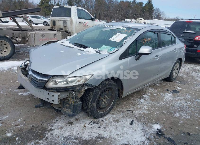 Photo 2 of 2012 Honda Civic LX (VIN 2HGFB2F59CH335164)