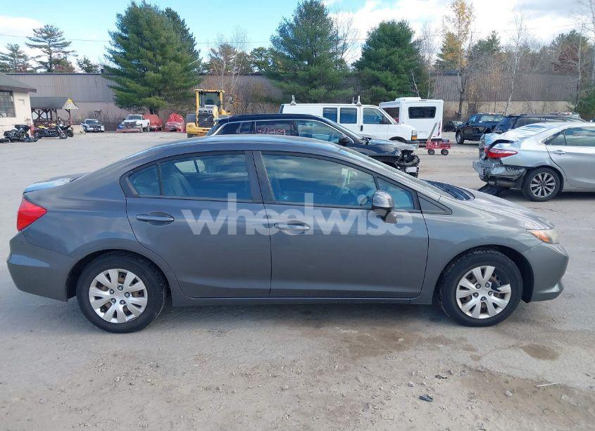 Photo 13 of 2012 Honda Civic LX (VIN 2HGFB2F59CH558160)