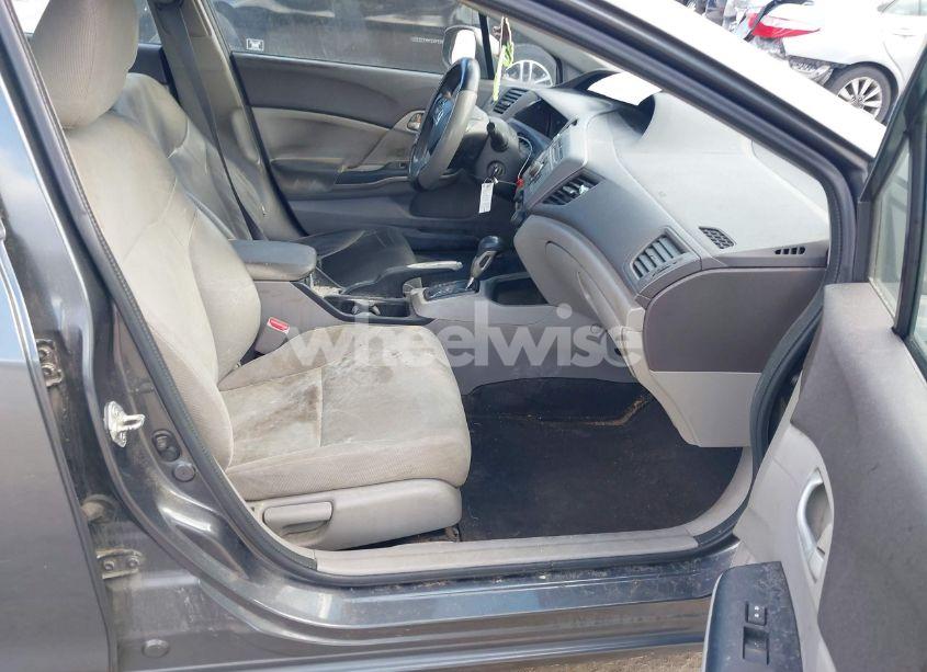 Photo 5 of 2012 Honda Civic LX (VIN 2HGFB2F59CH558160)