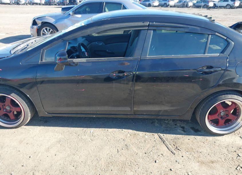 Photo 14 of 2012 Honda Civic LX (VIN 2HGFB2F59CH571653)