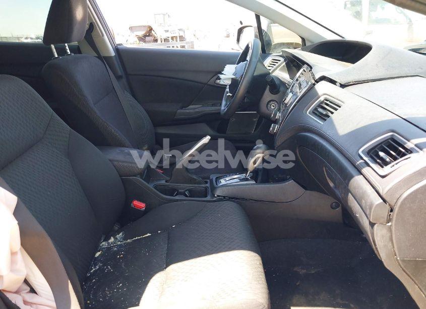 Photo 5 of 2013 Honda Civic LX (VIN 2HGFB2F59DH510790)
