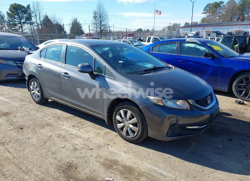 2013 Honda Civic LX (VIN 2HGFB2F59DH557396) main photo