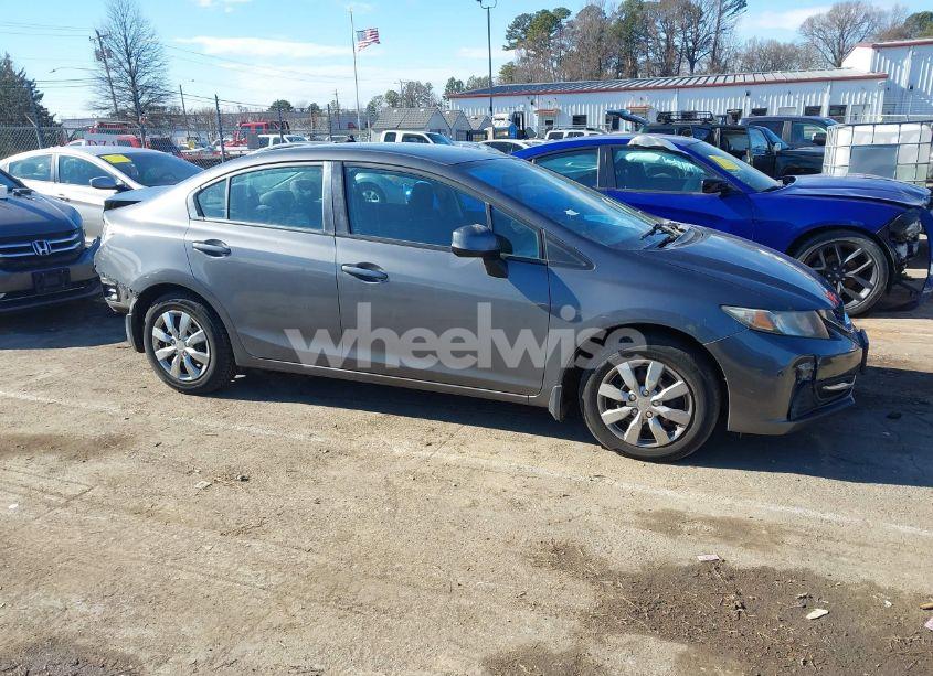 Photo 13 of 2013 Honda Civic LX (VIN 2HGFB2F59DH557396)