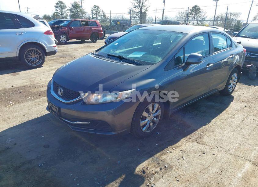 Photo 2 of 2013 Honda Civic LX (VIN 2HGFB2F59DH557396)