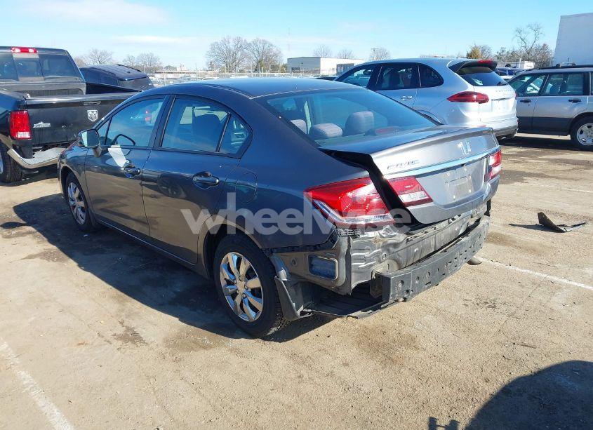 Photo 3 of 2013 Honda Civic LX (VIN 2HGFB2F59DH557396)