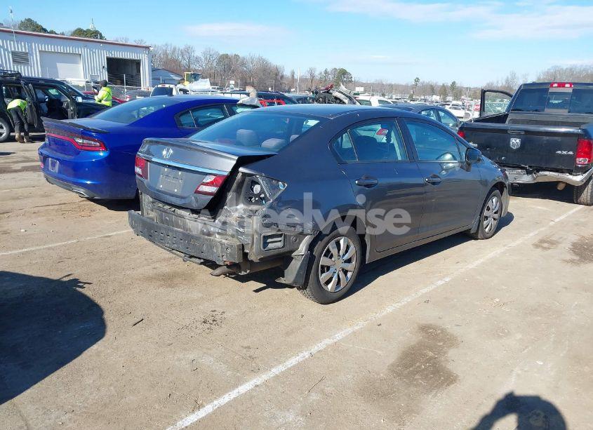 Photo 4 of 2013 Honda Civic LX (VIN 2HGFB2F59DH557396)