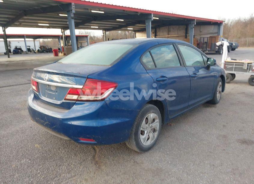 Photo 4 of 2013 Honda Civic LX (VIN 2HGFB2F59DH561206)
