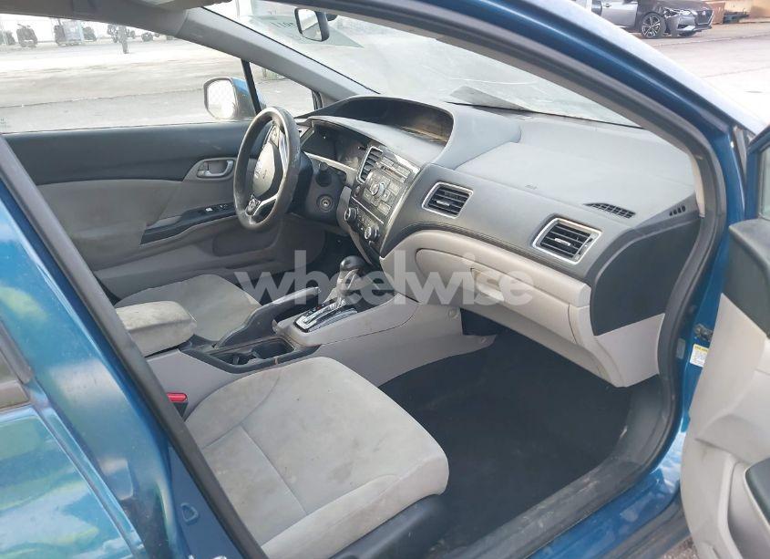 Photo 5 of 2013 Honda Civic LX (VIN 2HGFB2F59DH561206)