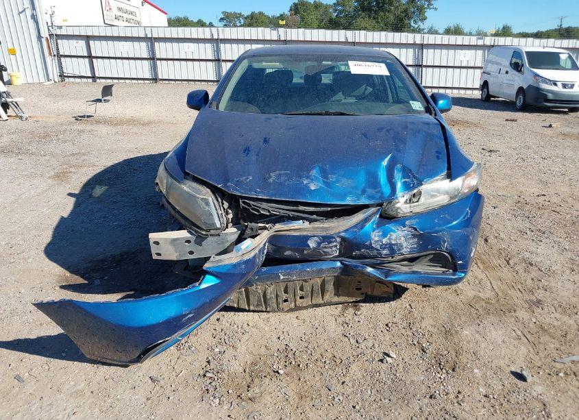 Photo 13 of 2013 Honda Civic LX (VIN 2HGFB2F59DH563201)