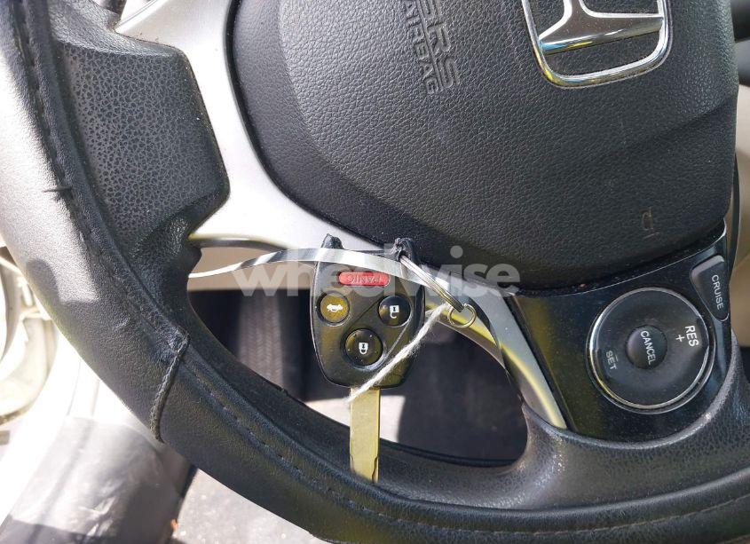 Photo 11 of 2013 Honda Civic LX (VIN 2HGFB2F59DH573940)