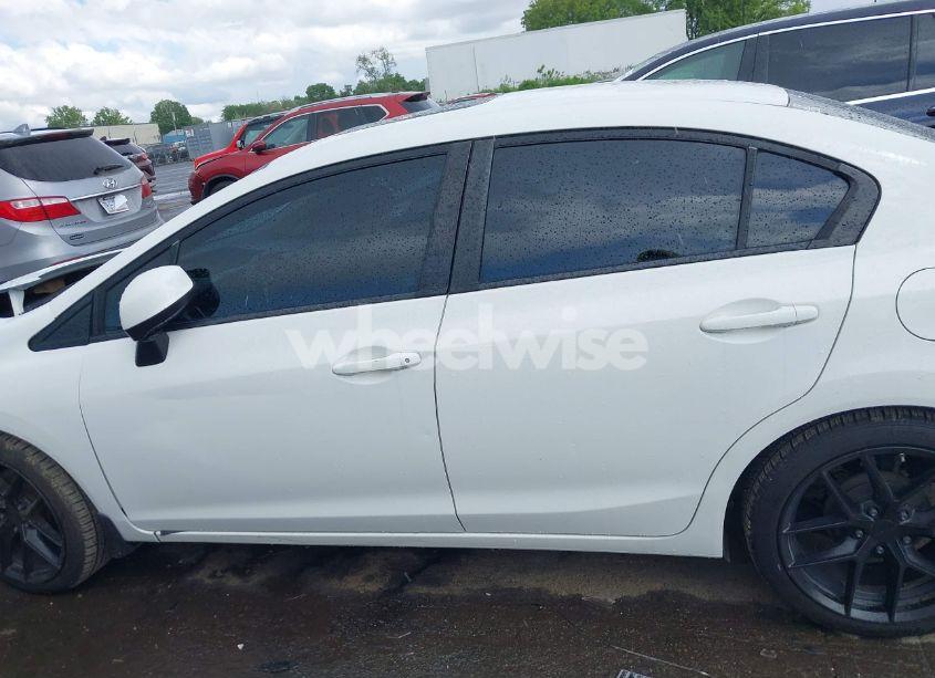 Photo 14 of 2013 Honda Civic LX (VIN 2HGFB2F59DH573940)