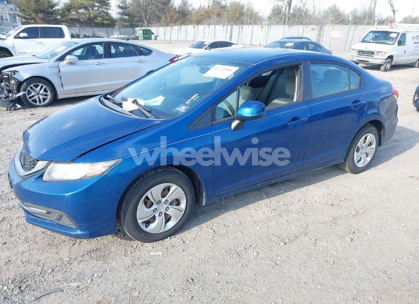 Photo 2 of 2013 Honda Civic LX (VIN 2HGFB2F59DH586185)