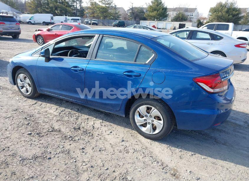 Photo 3 of 2013 Honda Civic LX (VIN 2HGFB2F59DH586185)