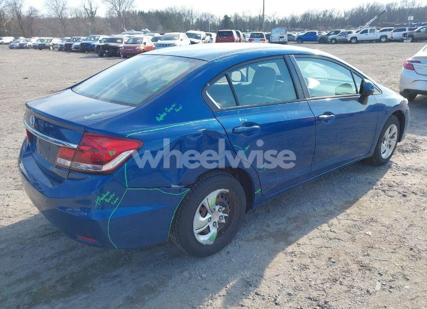Photo 4 of 2013 Honda Civic LX (VIN 2HGFB2F59DH586185)