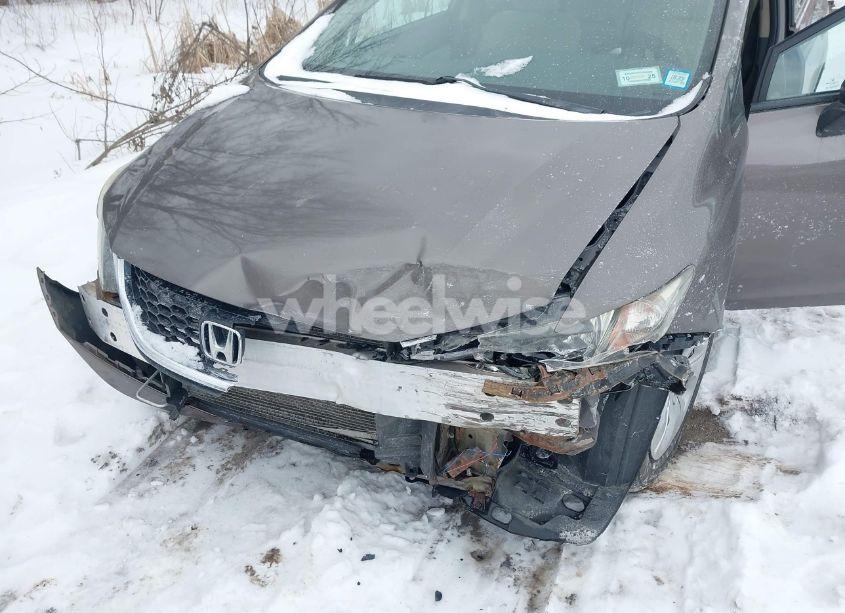 Photo 6 of 2013 Honda Civic LX (VIN 2HGFB2F59DH588891)