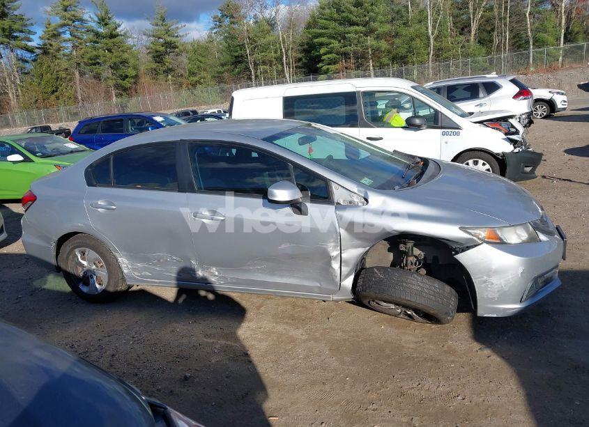 Photo 13 of 2013 Honda Civic LX (VIN 2HGFB2F59DH600876)