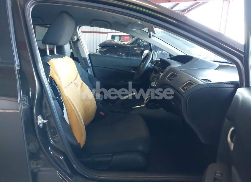 Photo 5 of 2014 Honda Civic LX (VIN 2HGFB2F59EH523220)