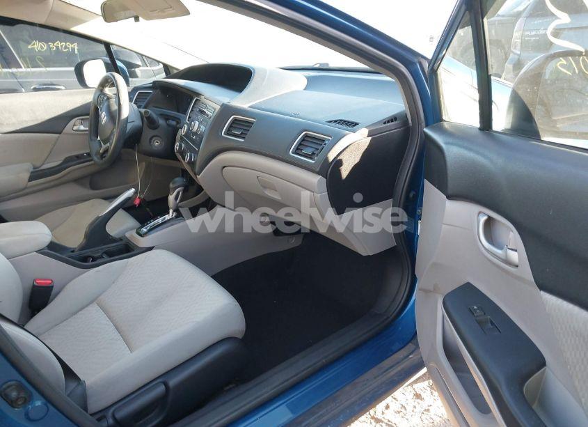 Photo 5 of 2014 Honda Civic LX (VIN 2HGFB2F59EH543662)