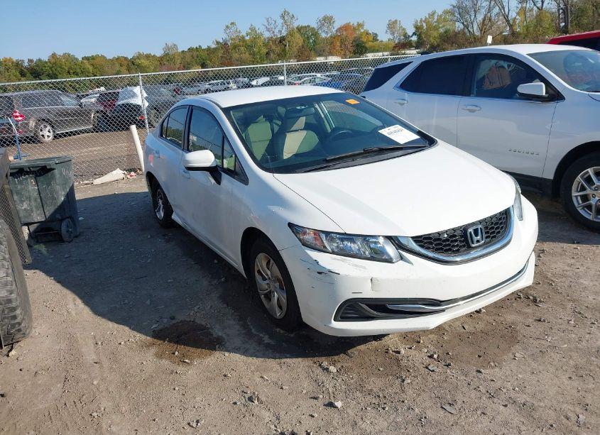 2015 Honda Civic LX (VIN 2HGFB2F59FH538639) main photo
