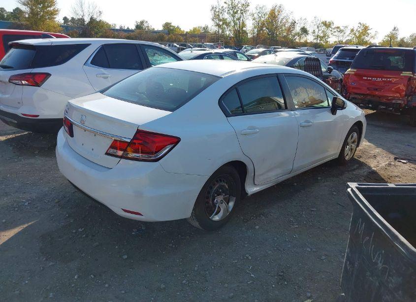 Photo 4 of 2015 Honda Civic LX (VIN 2HGFB2F59FH538639)