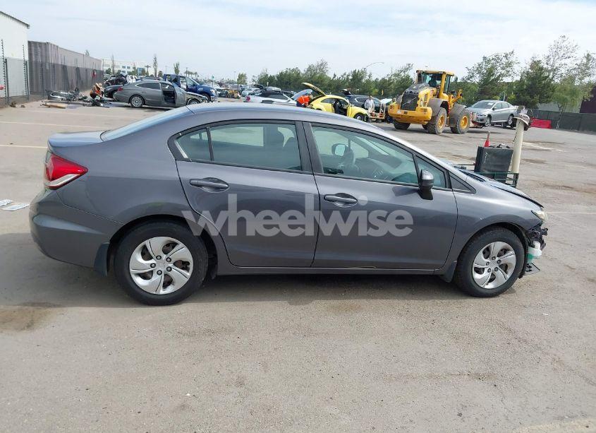 Photo 13 of 2015 Honda Civic LX (VIN 2HGFB2F59FH565419)
