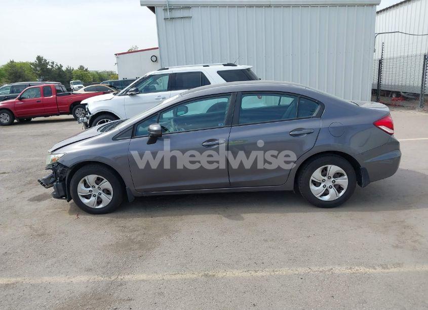 Photo 14 of 2015 Honda Civic LX (VIN 2HGFB2F59FH565419)