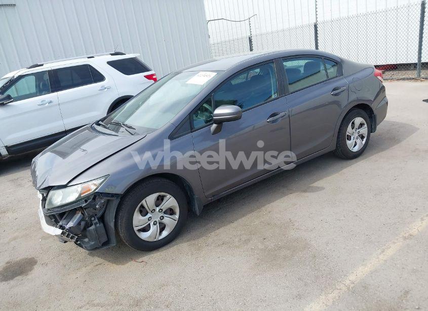 Photo 2 of 2015 Honda Civic LX (VIN 2HGFB2F59FH565419)