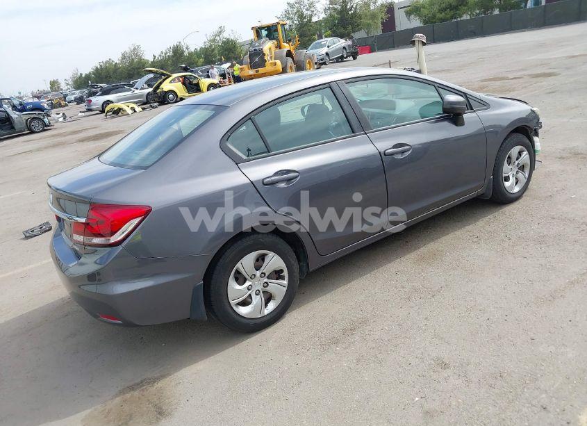 Photo 4 of 2015 Honda Civic LX (VIN 2HGFB2F59FH565419)